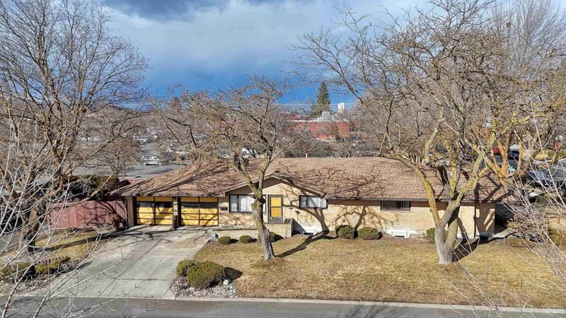 Spokane 4BR 4BA, Stately duplex in the Holy Family Hospital for Sale