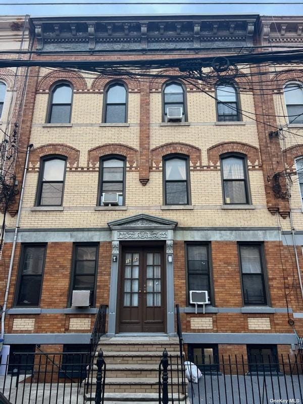18-58 Cornelia Street for Sale