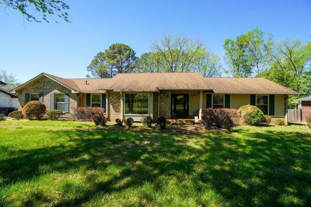 4 Bedroom 2 Bath In Hendersonville TN 37075 for Sale