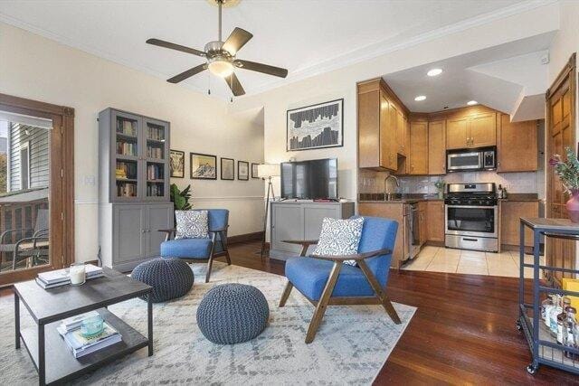 2 Bedroom 1 Bath In Cambridge MA 02139 for Sale