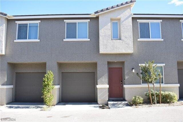 3 Bedroom 2 Bath In Las Vegas NV 89183 for Sale