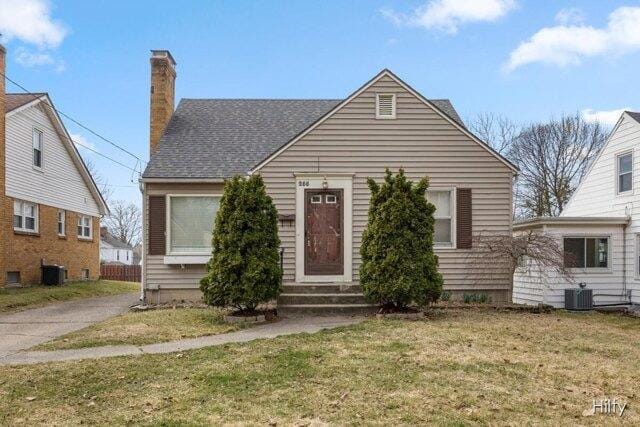 3 Bedroom 1.5 Bath In Grand Rapids MI 49503 for Sale