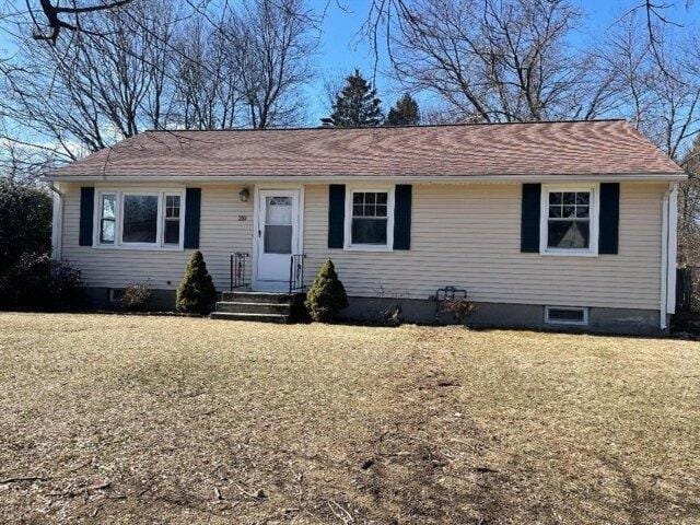 3 Bedroom 1 Bath In Springfield MA 01109 for Sale