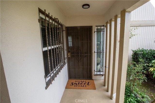 2 Bedroom 1 Bath In Los Angeles CA 90016 for Sale