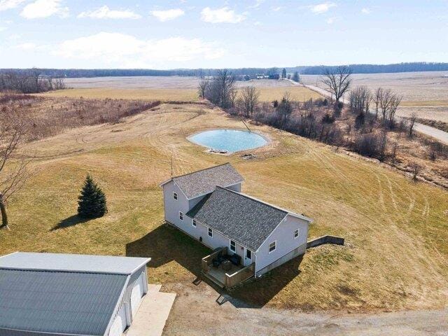 4 bedroom in Hamilton IN 46742 for Sale