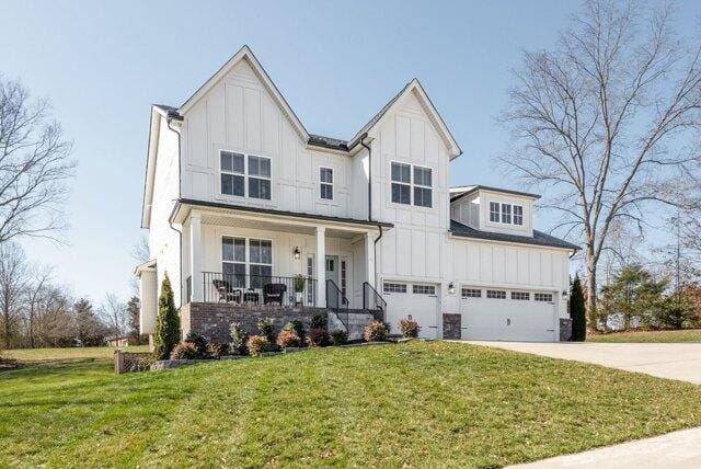 5 Bedroom 4.5 Bath In Fairview TN 37062 for Sale