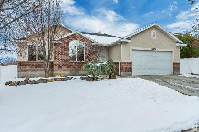 3 Bedroom 2 Bath In Herriman UT 84096 for Sale