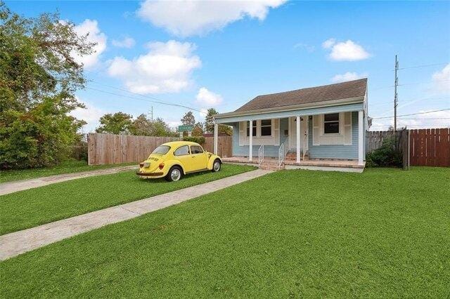 2 Bedroom 1.5 Bath In Metairie LA 70001 for Sale