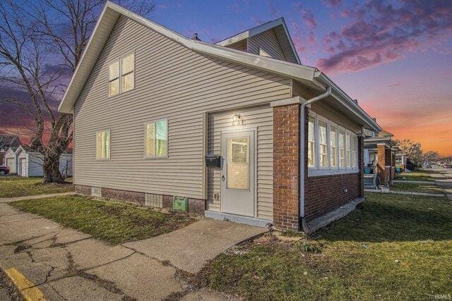 3 Bedroom 2 Bath In Mishawaka IN 46544 for Sale