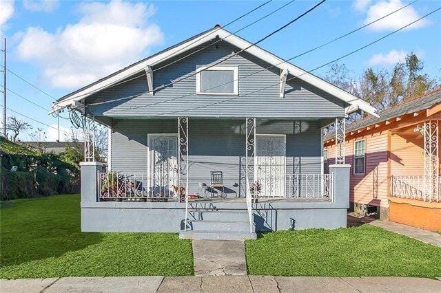 4 bedroom in New Orleans LA 70119 for Sale