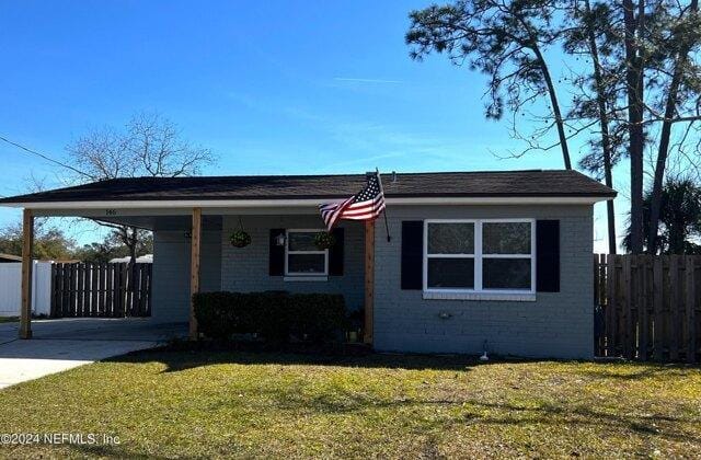 3 Bedroom 1.5 Bath In Orange Park FL 32073 for Sale