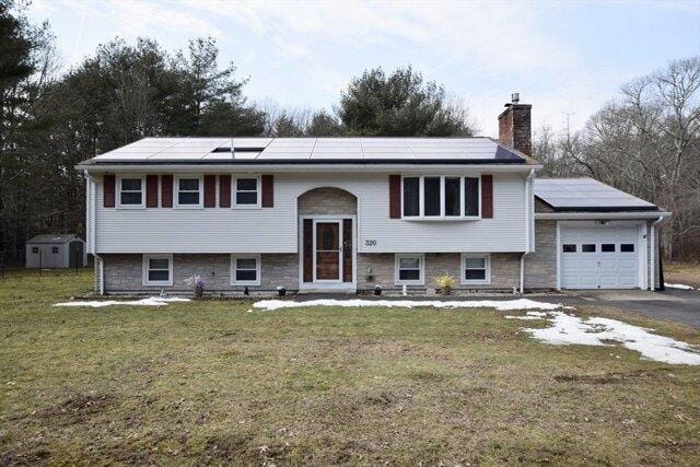 3 Bedroom 2 Bath In Fairhaven MA 02719 for Sale
