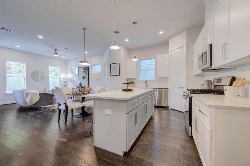 847 B Rachel St, Houston, TX 77091 for Sale