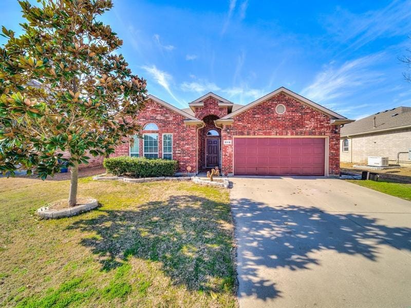 6 Chukar Ln, Sanger, TX 76266 for Sale
