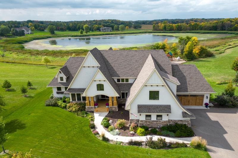 19132 Foxfield Drive, Prior Lake, MN 55372 for Sale