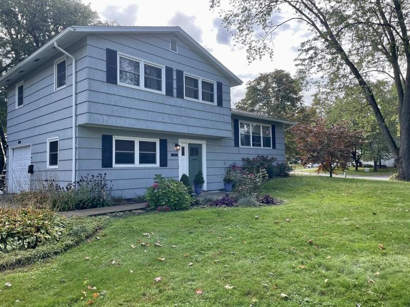 $2,850 - 3 Bedroom 1.5 Bathroom House in Liverpool Bayberry With Great Amenities  45 Bayberry Cir #NA for Sale