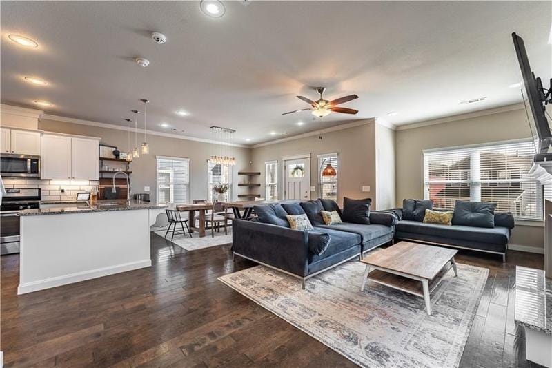 Single Family - Rogers, AR  3821 W Pawnee Rd for Sale