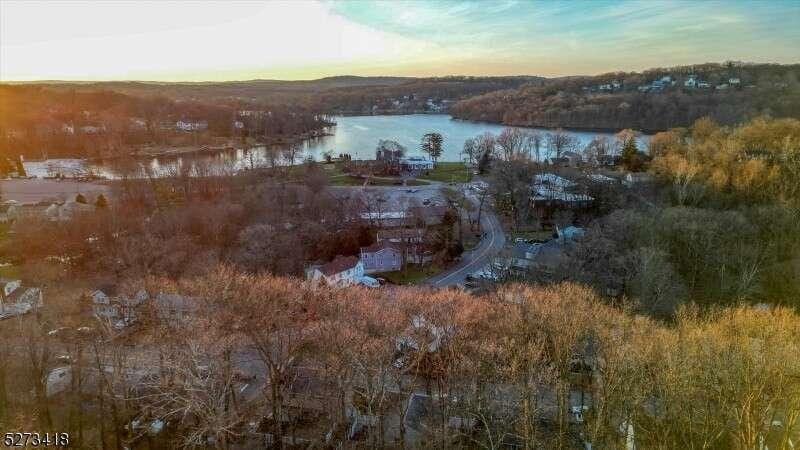 30 Shawnee Ave, Rockaway, NJ 07866  628858877 for Sale