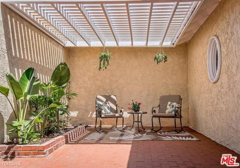 56620507  7830 W 83rd St for Sale