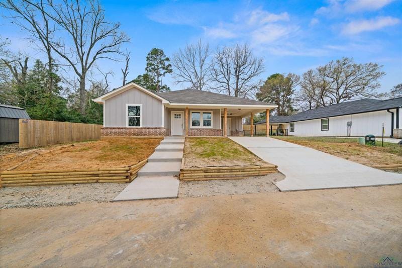 406 Garrett Circle, Winona, TX 75792 for Sale