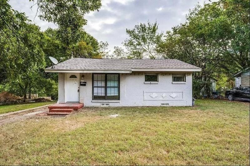 Single Family Residence - Mesquite, TX  932 Powell Cir for Sale