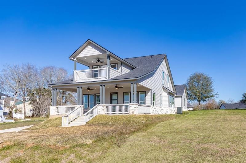 345 Edgewater Dr, Livingston, TX 77351 for Sale