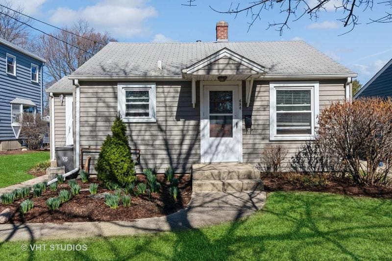 688 Slade Avenue, Elgin, IL 60120  628814364 for Sale