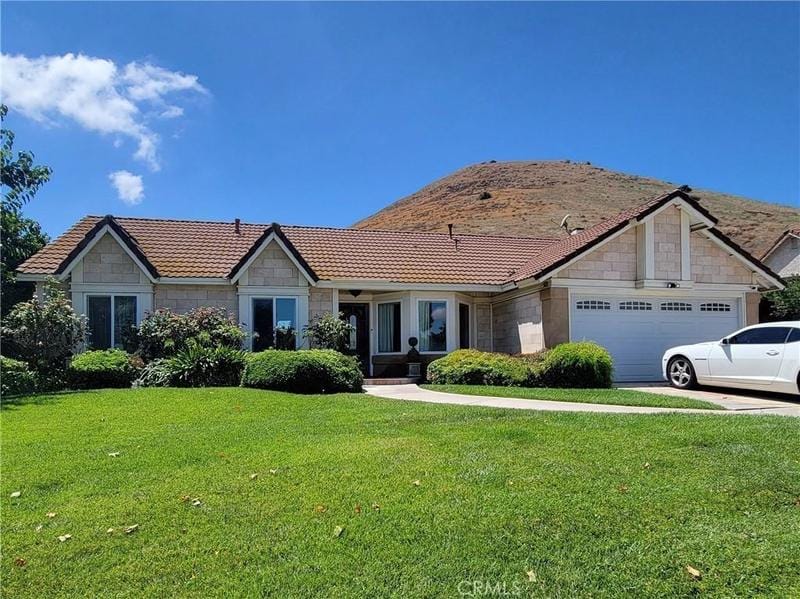 Single Family Residence - Riverside, CA  11296 Heathcliff Dr for Sale