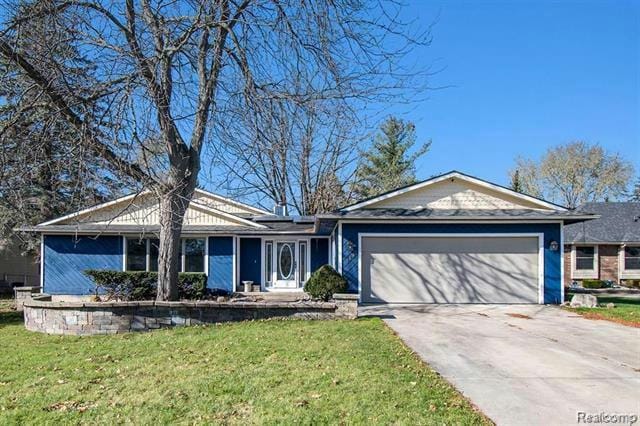 719 RIVERSIDE DR, Linden, MI 48451 Single Family Residence For Sale  MLS# 20240009126