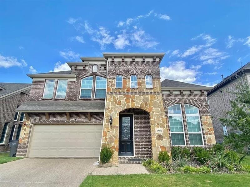 Single Family Residence, Traditional - Fort Worth, TX  15652 Wild Cherry Ln for Sale