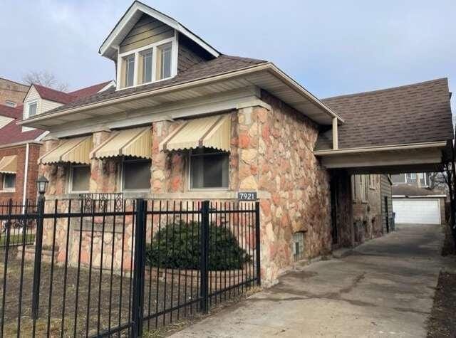 7921 S Luella Avenue, Chicago, IL 60617  624652421 for Sale