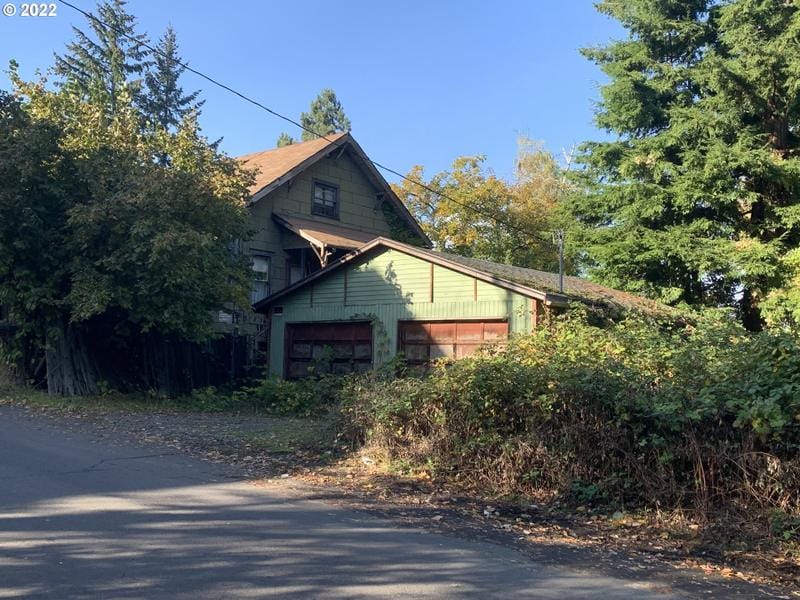 1813 DAVIS RD, Oregon City OR 97045 for Sale