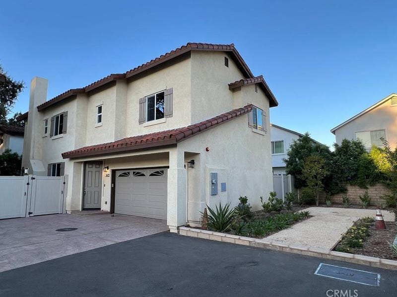 24765 Valley St, Newhall, CA 91321 - MLS SR23196500 for Sale
