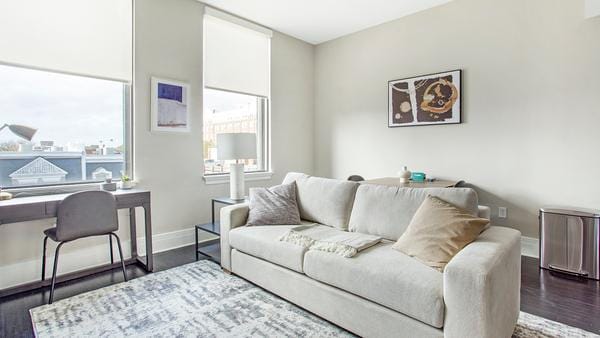 Rent Deco at CNB #0425 in Richmond, VA - Landing