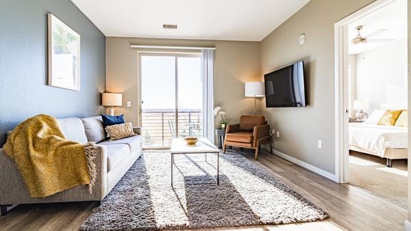 Rent Elevate at Pena Station #1-307 in Denver, CO - Landing