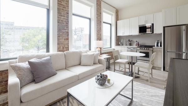 Rent Landing Midtown #206 in Birmingham, AL - Landing