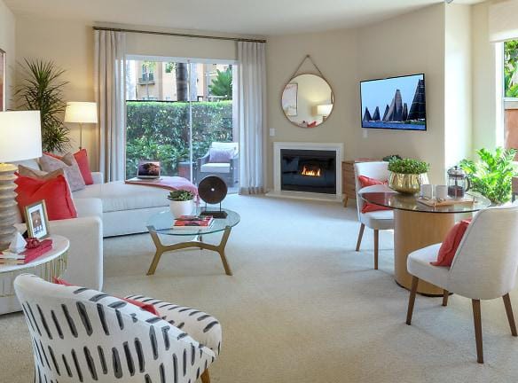 Villa Coronado Apartments - 100 Ambazar - Irvine, CA Apartments for Rent