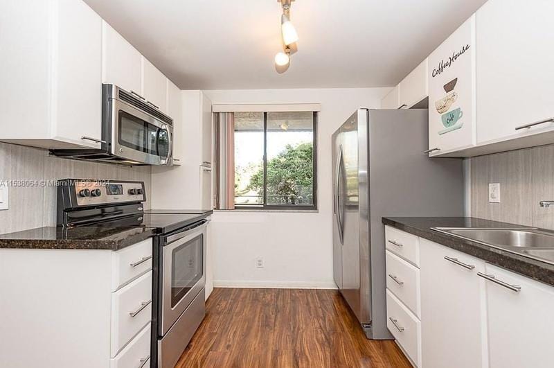 417 Lakeview Dr #205, Weston, FL 33326 - MLS A11538064 for Rent