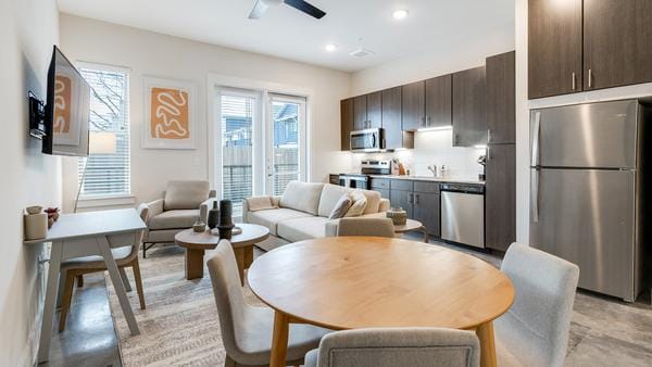 Rent St. Johns West Apartments #2141 in Austin, TX - Landing