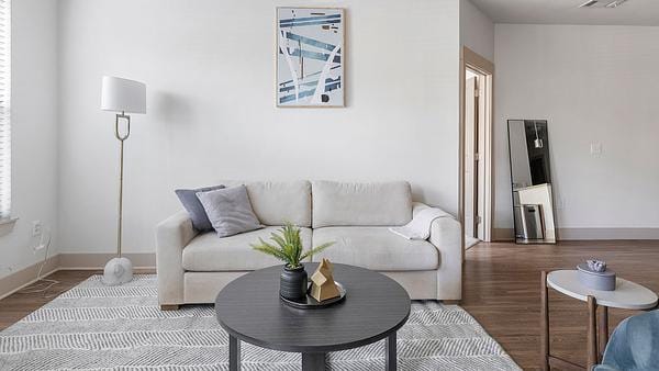 Rent 4700 Colonnade #4710-126 in Birmingham, AL - Landing
