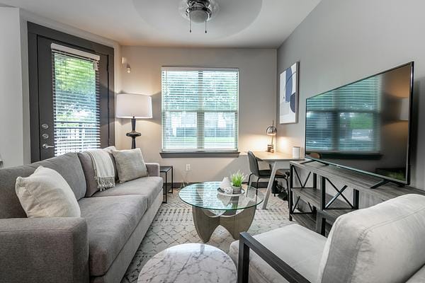Rent Axis at Wycliff #123 in Dallas, TX - Landing