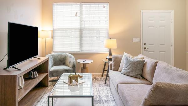 Rent The Green #08 - 4850 in Canal Winchester, OH - Landing