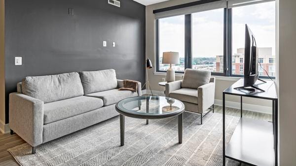 Rent Meridian on First #1417 in Washington, DC - Landing