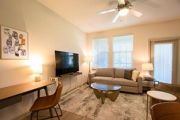 Rent Dunedin Commons in Dunedin #05-111 in Dunedin, FL - Landing