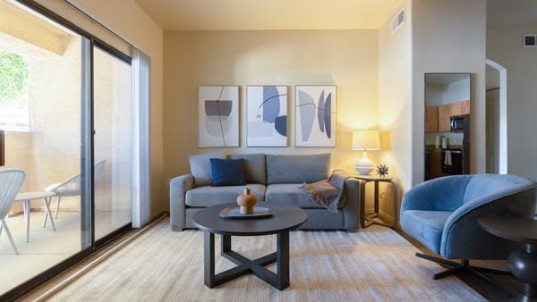 Rent Versante Apartment Homes #1077 in Avondale, AZ - Landing