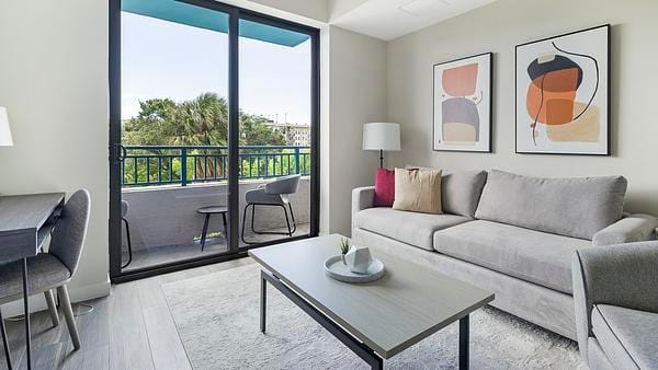 Rent Motif #203 in Fort Lauderdale, FL - Landing