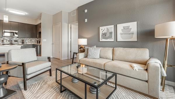 Rent Legacy Gateway Apartments #4-311 in Fort Myers, FL - Landing