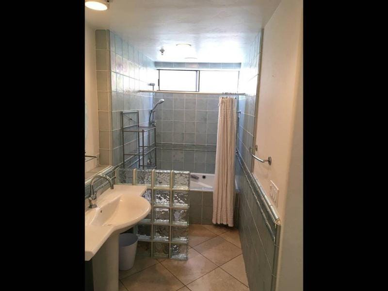 Bay Front Sail Bay Condo for Rent