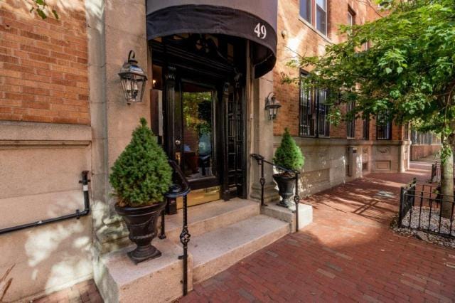 0 Bedroom 1 Bath In Boston MA 02120 for Rent
