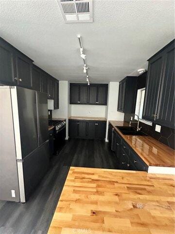2 Bedroom 2 Bath In Yucca Valley CA 92284 for Rent